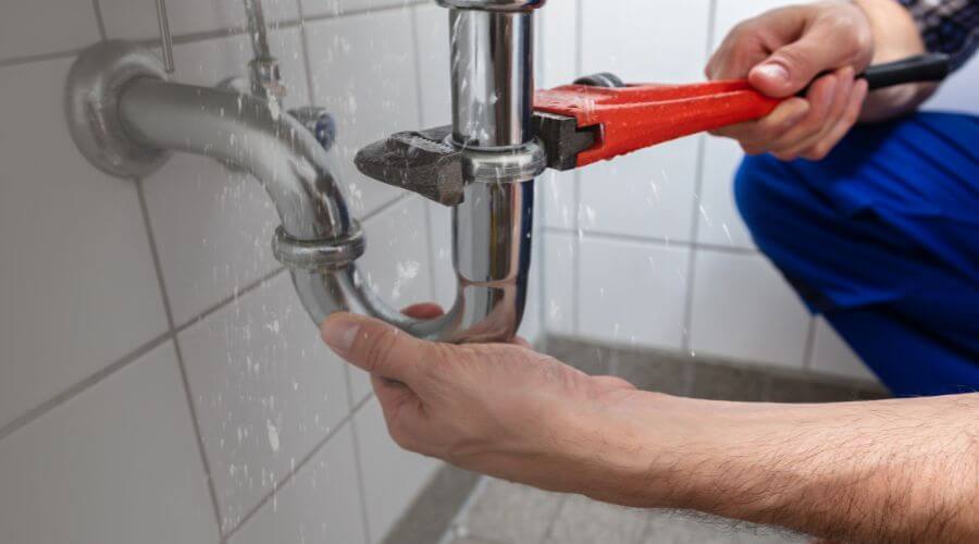 Expert burst pipe repair services in Hackettstown, NJ